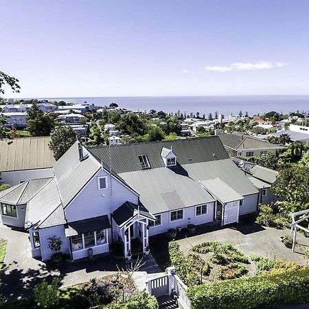 Chez Tiare - The Private Wing Bed & Breakfast Napier Exterior photo